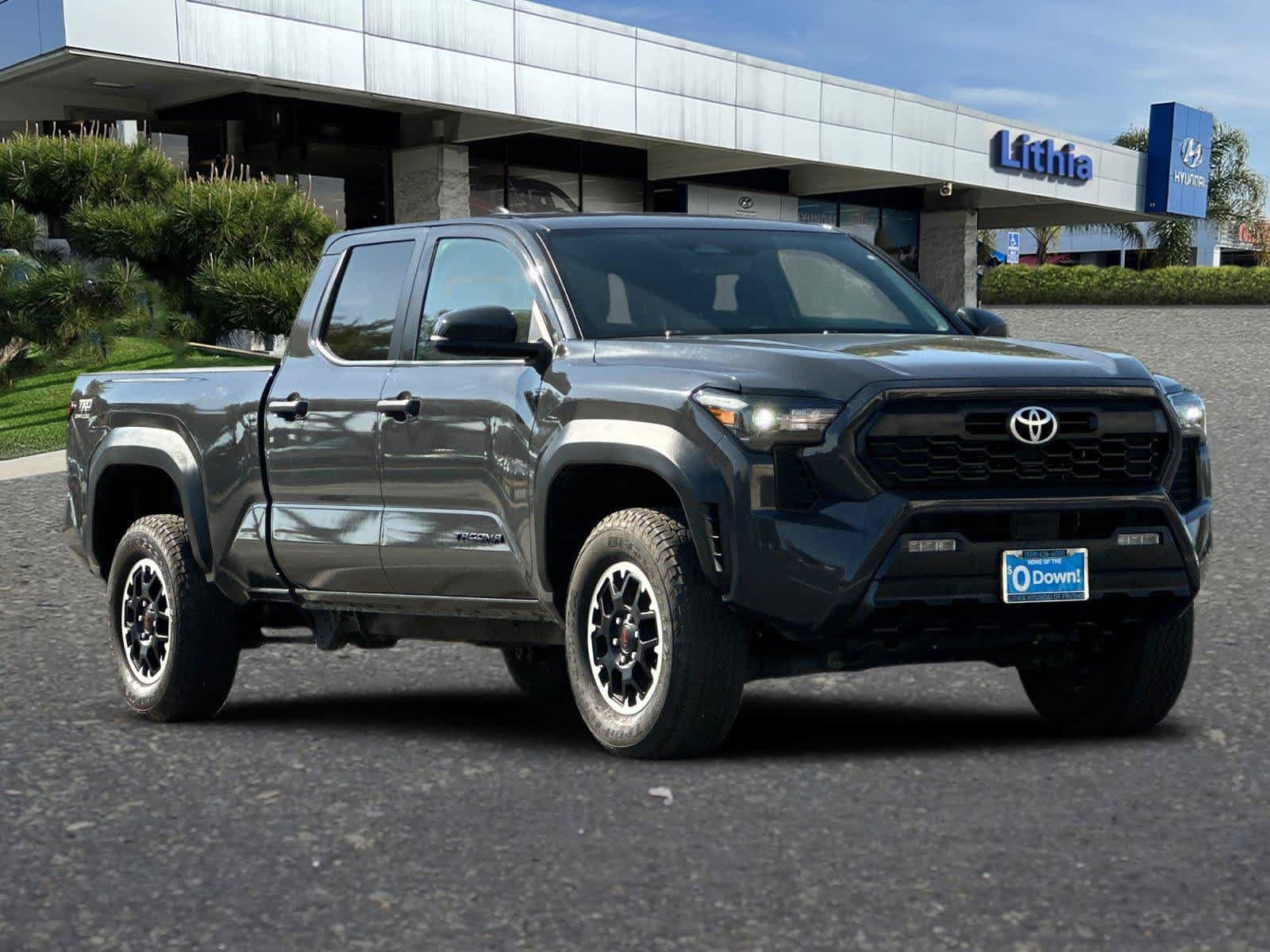 Used 2024 Toyota Tacoma TRD Off-Road AWD/4WD image 10