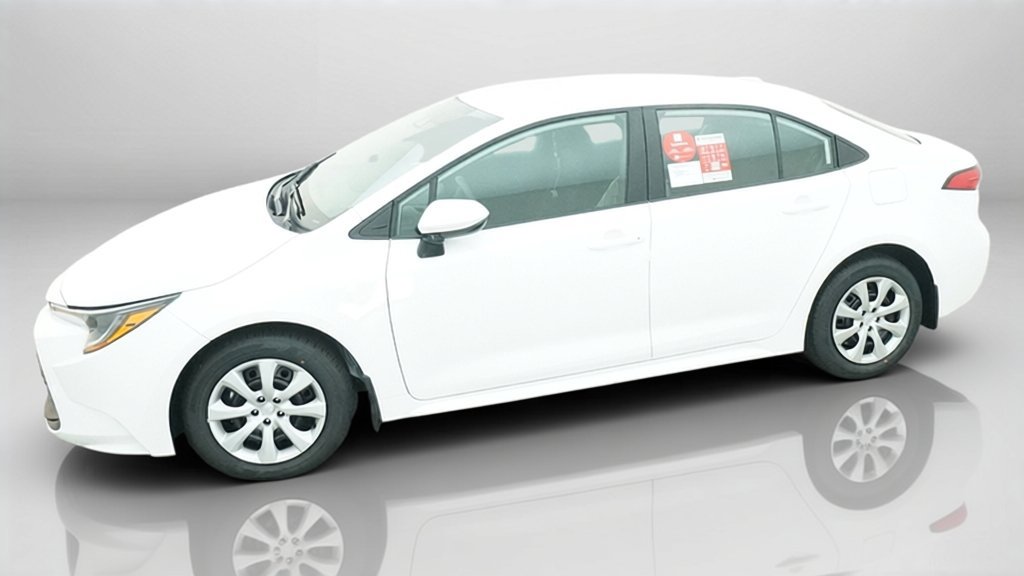 New 2027 Toyota Corolla LE FWD image 3