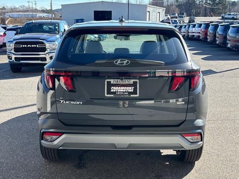 New 2026 Hyundai Tucson SE image 25