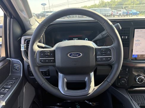 New 2026 Ford F250 Lariat w/ Chrome Package AWD/4WD image 24