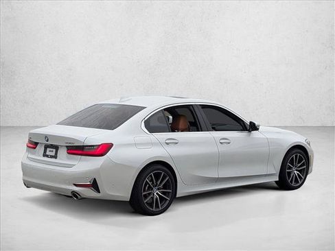 Used 2020 BMW 330i xDrive 330i xDrive w/ Executive Package image 5