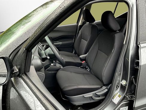New 2025 Nissan Kicks Play S image 24