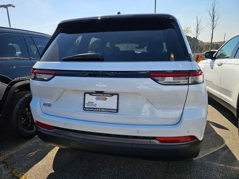 New 2026 Jeep Grand Cherokee Limited image 4