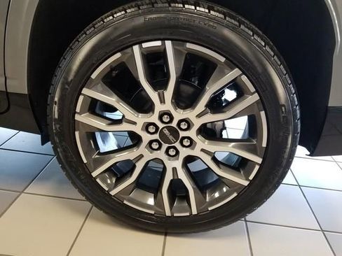 New 2026 GMC Acadia Denali Ultimate w/ LPO, Floor Liner Package image 15