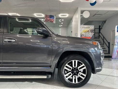 Used 2017 Toyota 4Runner Limited image 7