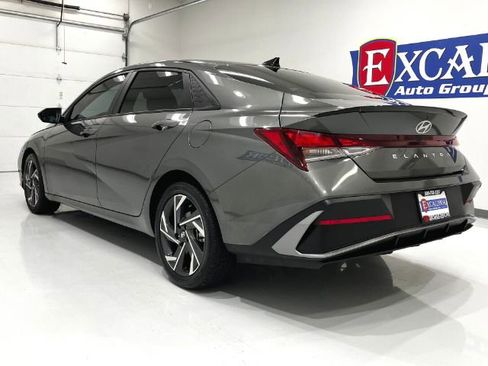 Used 2025 Hyundai Elantra Sport image 33