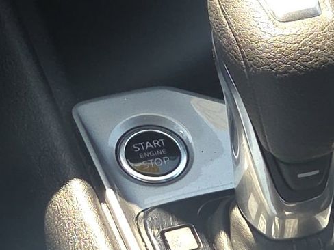 Used 2025 Nissan Altima 2.5 SV image 38