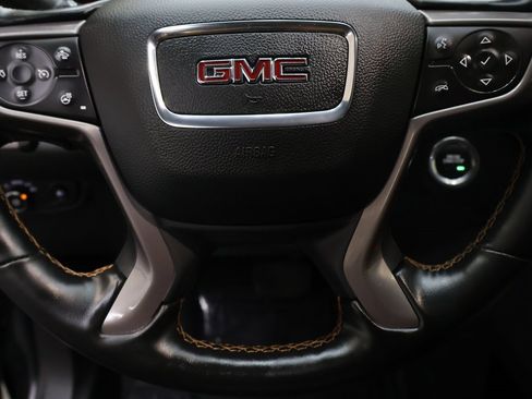 Used 2023 GMC Terrain AT4 image 19