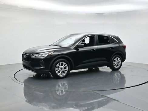 Certified 2024 Ford Escape Active FWD image 5