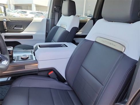 New 2025 GMC Hummer EV 2X image 14