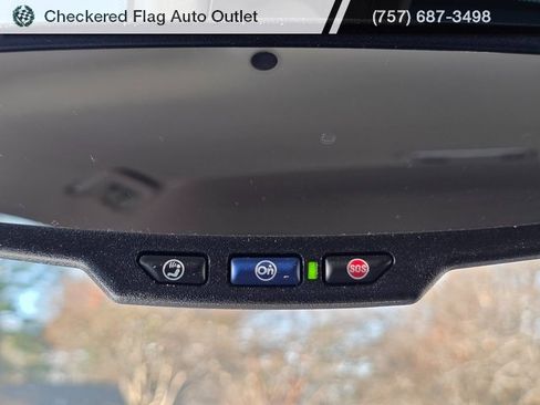 Used 2020 GMC Canyon Denali image 11