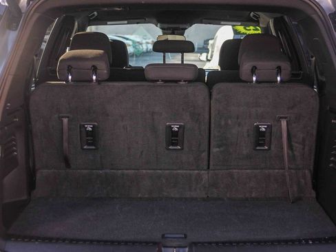 Used 2025 GMC Acadia Elevation image 24