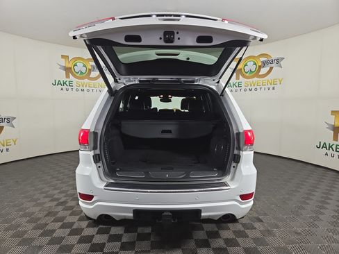 Used 2019 Jeep Grand Cherokee Overland AWD/4WD image 38