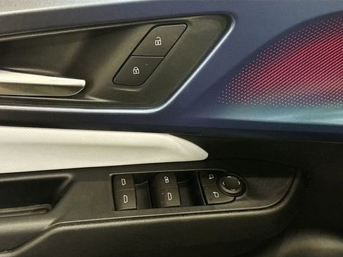 New 2026 Chevrolet Equinox EV LT image 19