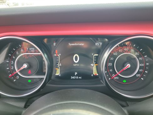 Used 2021 Jeep Wrangler Unlimited Rubicon AWD/4WD image 24