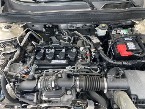 Certified 2018 Honda Accord Touring image 28