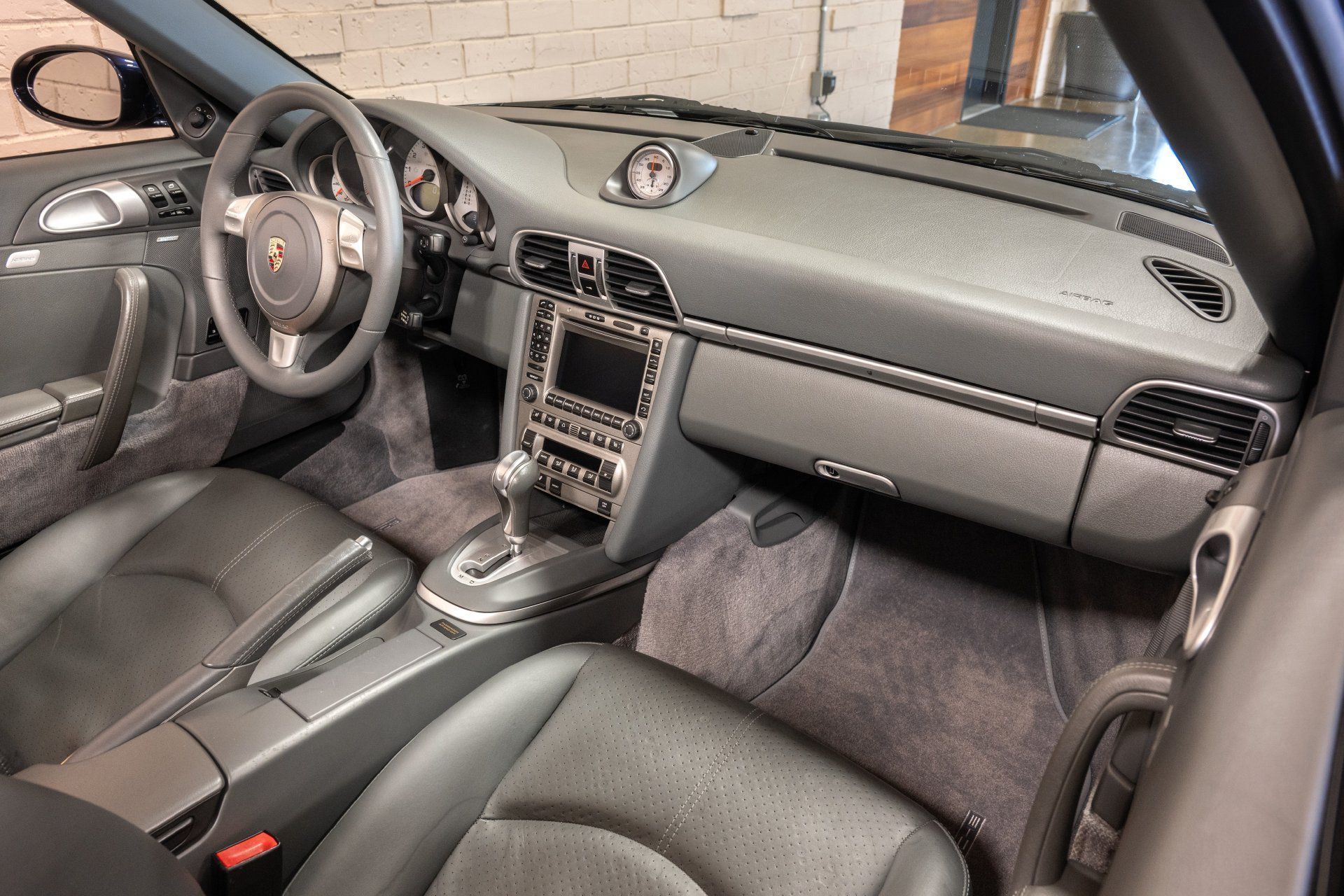 Used 2006 Porsche 911 Carrera S RWD image 38