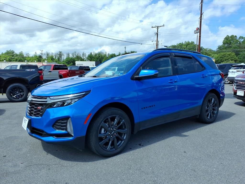 Certified 2024 Chevrolet Equinox RS w/ RS Leather Package AWD/4WD image 2