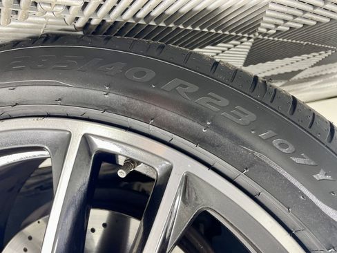 Used 2021 Mercedes-Benz GLS 580 4MATIC image 9