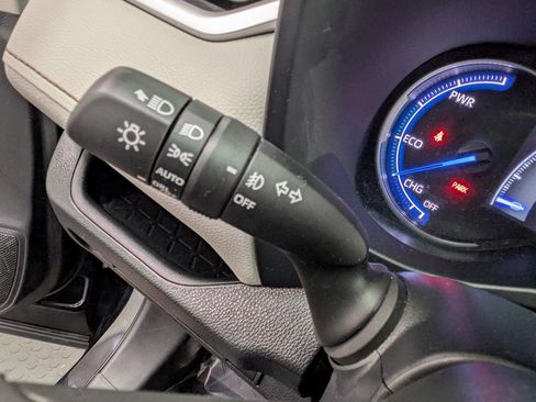 Used 2024 Toyota RAV4 XLE Premium w/ Weather Package image 17