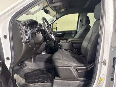 Used 2022 GMC Sierra 3500 SLE w/ Gooseneck/5TH Wheel Package AWD/4WD image 11