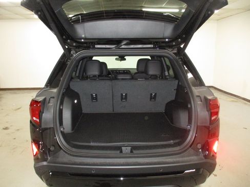 New 2026 GMC Terrain Elevation w/ Elevation Premium Package AWD/4WD image 8
