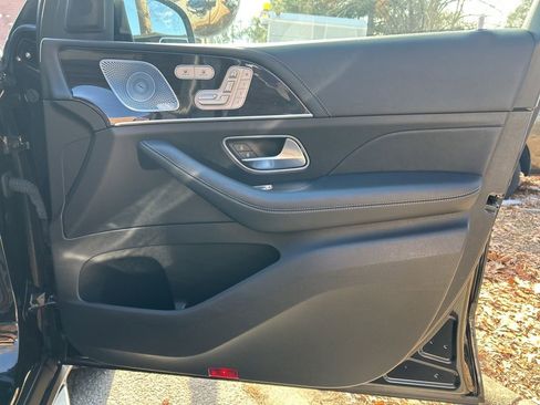 Used 2020 Mercedes-Benz GLE 580 4MATIC image 17