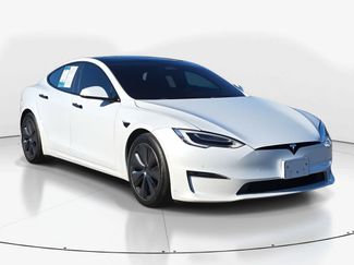 Used 2021 Tesla Model S Plaid video 2
