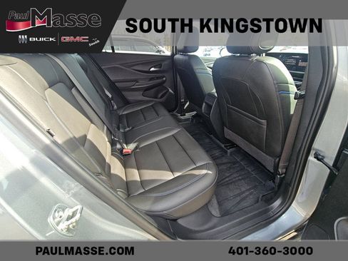 Used 2024 Buick Envista Sport Touring w/ Convenience I Package image 6