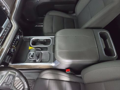 Used 2023 Chevrolet Silverado 1500 RST AWD/4WD image 19