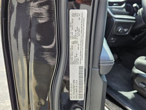 New 2025 Jeep Grand Cherokee L Laredo w/ Luxury Tech Group I image 16