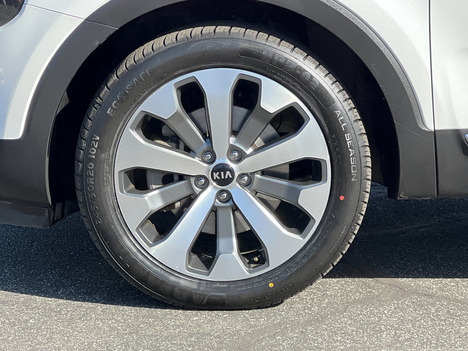 Used 2020 Kia Telluride EX w/ EX Premium Package FWD image 26