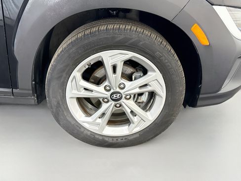 Used 2022 Hyundai Kona SEL FWD image 32