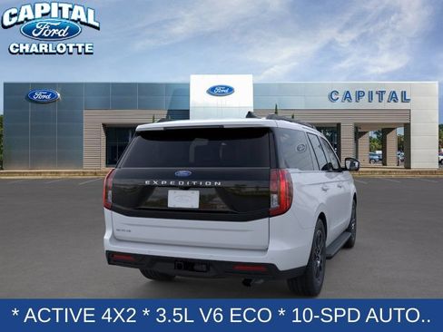 New 2026 Ford Expedition Active RWD image 9
