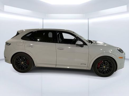 Certified 2025 Porsche Cayenne GTS AWD/4WD image 6