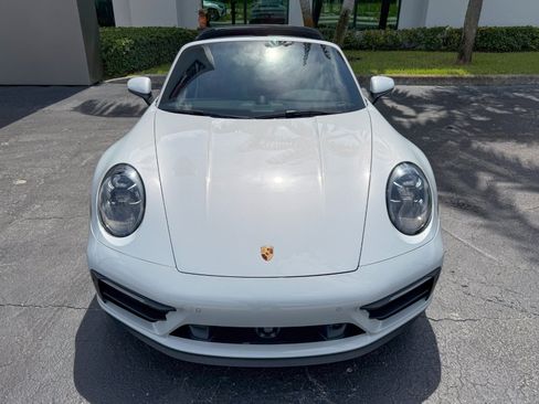 Used 2024 Porsche 911 Targa 4 GTS AWD/4WD image 17