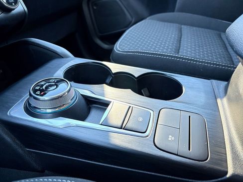 Used 2023 Ford Escape Active image 29