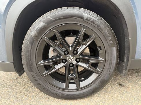 Used 2024 Toyota Grand Highlander Platinum image 10