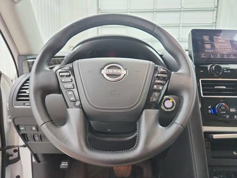 Used 2024 Nissan Armada Platinum w/ Captain's Chairs Package RWD image 23