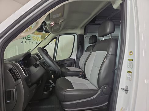 Used 2025 RAM ProMaster 3500 w/ Quick Order Package 22G SLT image 12
