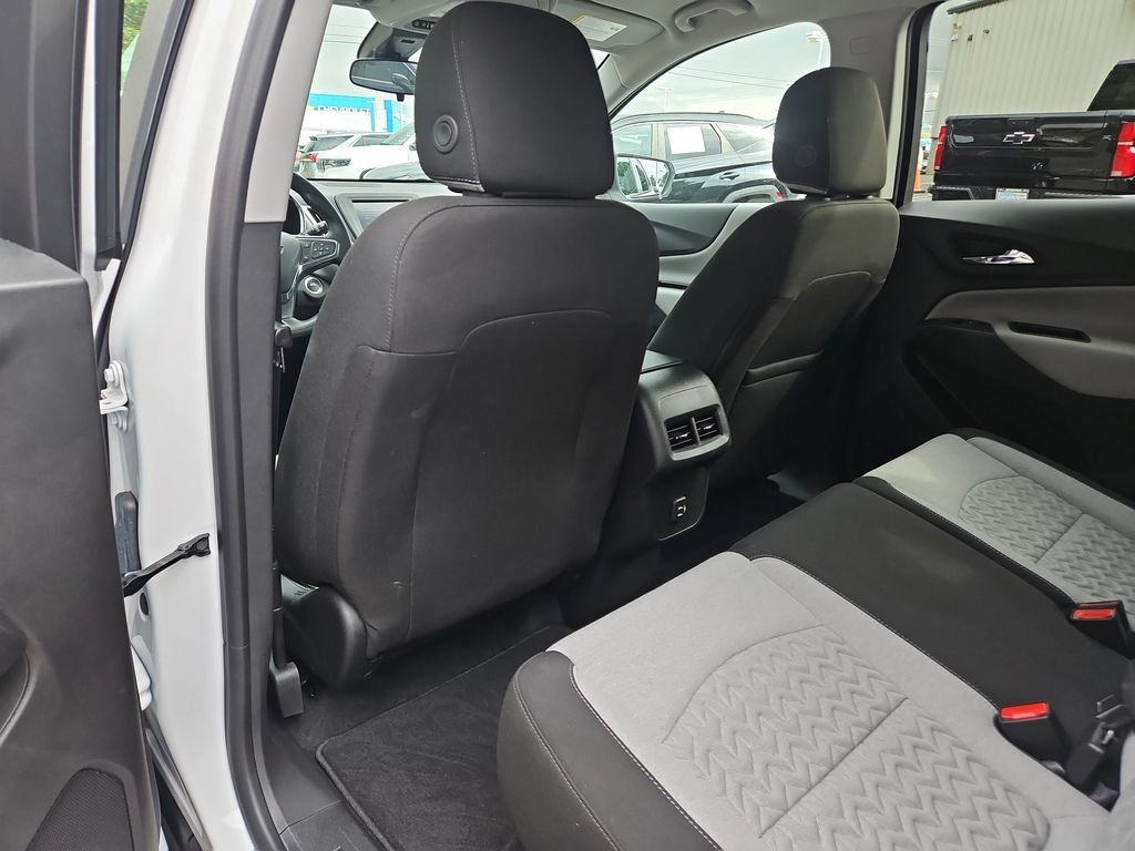 Used 2024 Chevrolet Equinox LS w/ LS Convenience Package FWD image 16