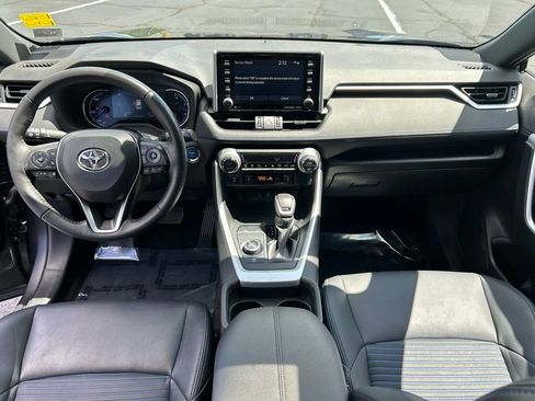Certified 2021 Toyota RAV4 XSE w/ XSE Grade Weather Package AWD/4WD image 13