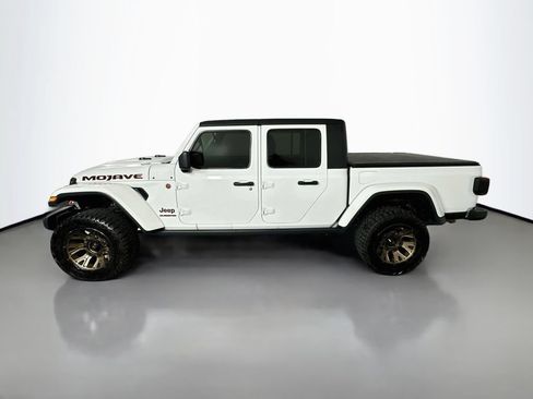 Used 2020 Jeep Gladiator Mojave AWD/4WD image 4