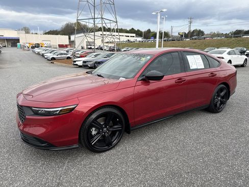 Certified 2024 Honda Accord Sport image 5