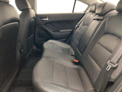 Used 2017 Kia Forte EX FWD image 18