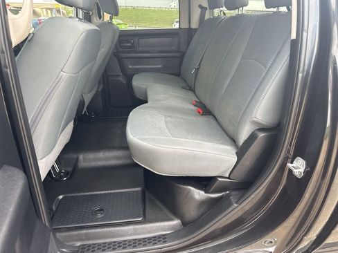 Used 2018 RAM 2500 Tradesman w/ Chrome Appearance Group AWD/4WD image 20