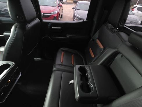 Used 2020 GMC Sierra 1500 AT4 w/ AT4 Premium Package image 19