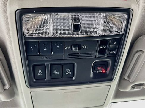 Used 2019 Toyota 4Runner Limited AWD/4WD image 15
