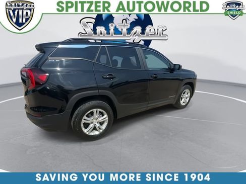 Used 2023 GMC Terrain SLE w/ Driver Convenience Package AWD/4WD image 9