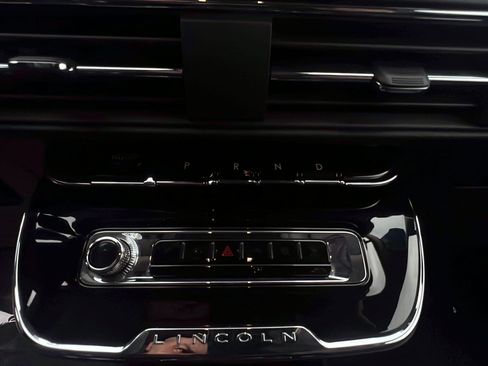 Used 2024 Lincoln Corsair Reserve w/ Equipment Group 201A image 12